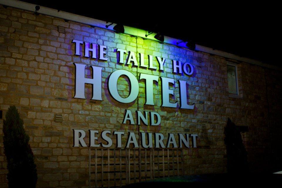 The Tally Ho Hotel - B&B 비세스터 외부 사진